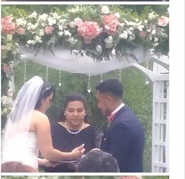 Veronica was our bilingual wedding officiant (Span