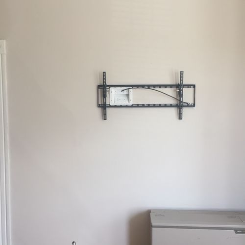 Tom did a great job installing a TV Wall Mount in 
