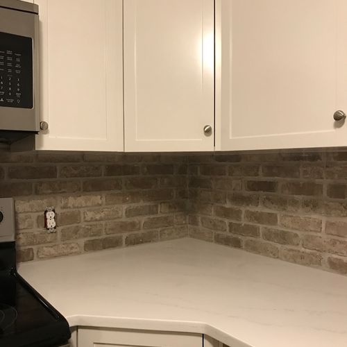 We are beyond thrilled with the backsplash install