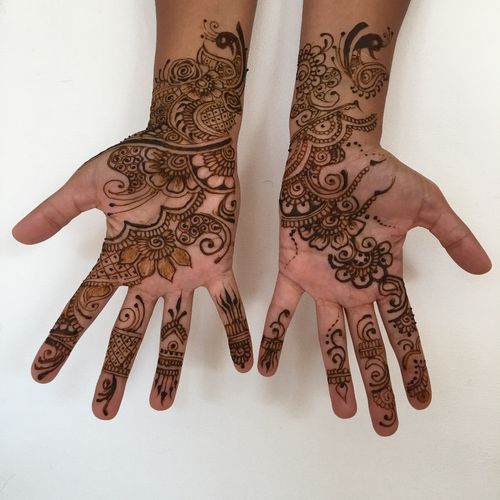 Fatima did my bridal Henna for my wedding, and als