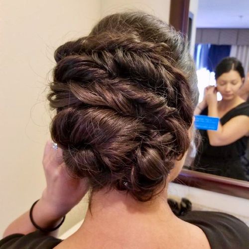 Anne did a fabulous job on my hair. The updo excee
