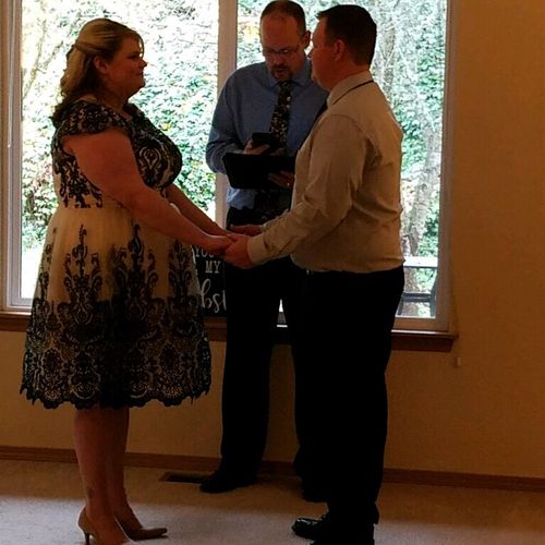 Eric is a wonderful officiant! He was great to wor