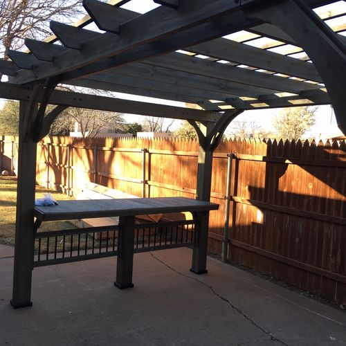 Rey put a pergola together for me. He was on time 