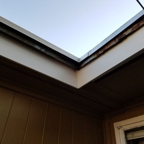 Quick professional work repairing eaves and soffit