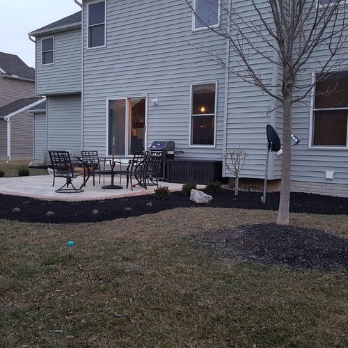 We hired Eric and his team to landscape our patio 