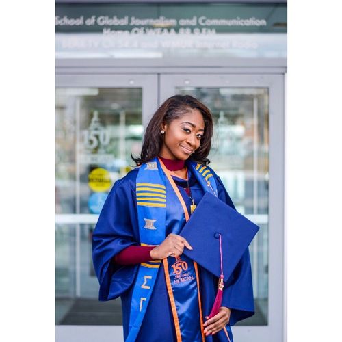 My graduation pictures are beautiful! I highly rec