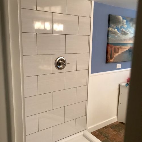 It was a pleasure hiring Jacob to complete my tile