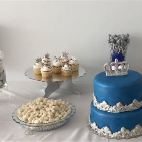 Royalty themed cakes; Vanilla, Chocolate, and Red 