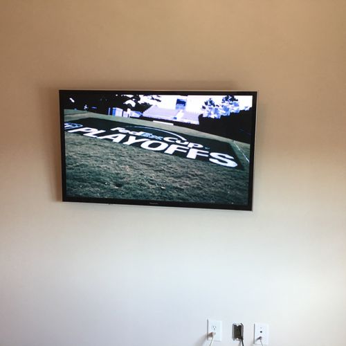 Lined up a same-day TV mounting with no problem. T