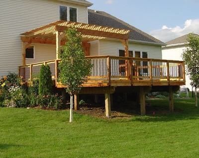 I asked for a deck and pergola and S&S Constructio