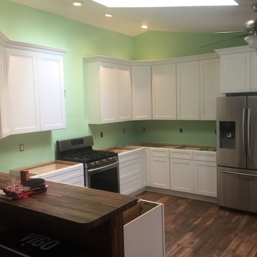 Elite Kitchens and Bathrooms LLC was very easy to 