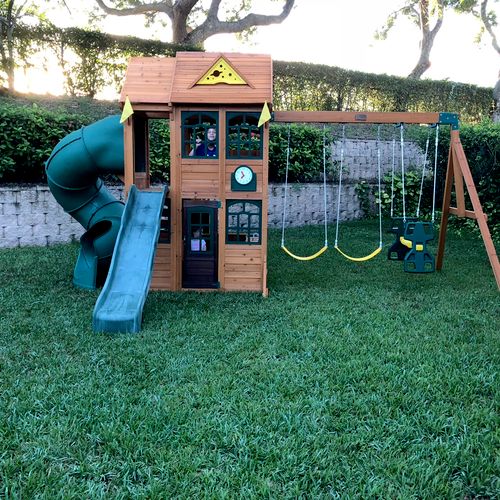 Thanks so much Giovanne for our swing set!!! You d