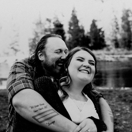 Michelle made our engagement session so fun and ea