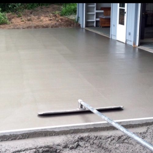 BackYard Innovations Installed our new driveway an