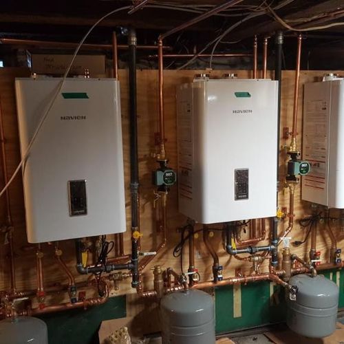 Tankless combi Heat and hot water 