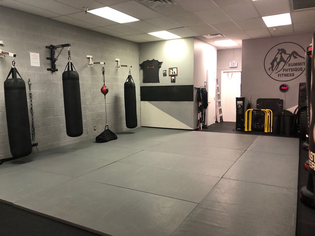 MMA Trainign area