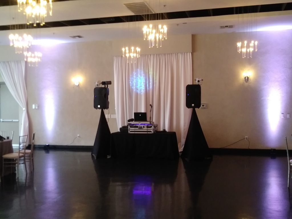 Wedding Table Setup