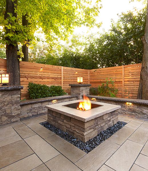 Outdoor Living Space w/ Gas fire pit