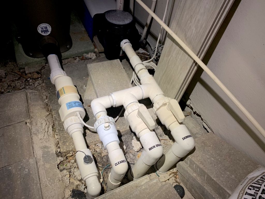 Old intake valves with air leak not allowing pool 