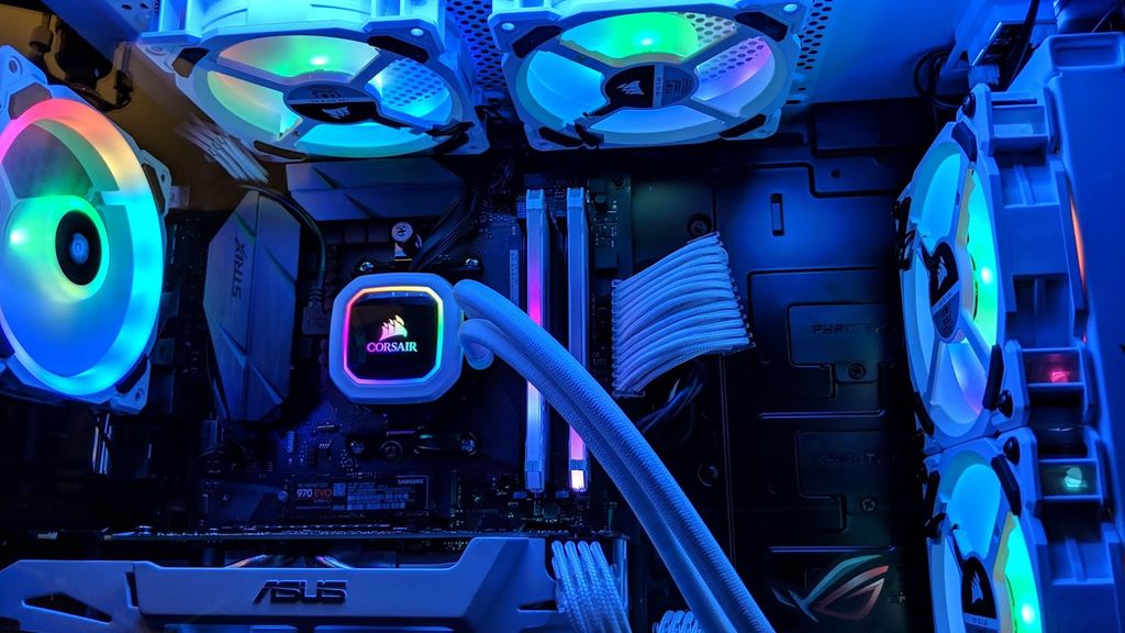 Who said high performance machines couldn't look g