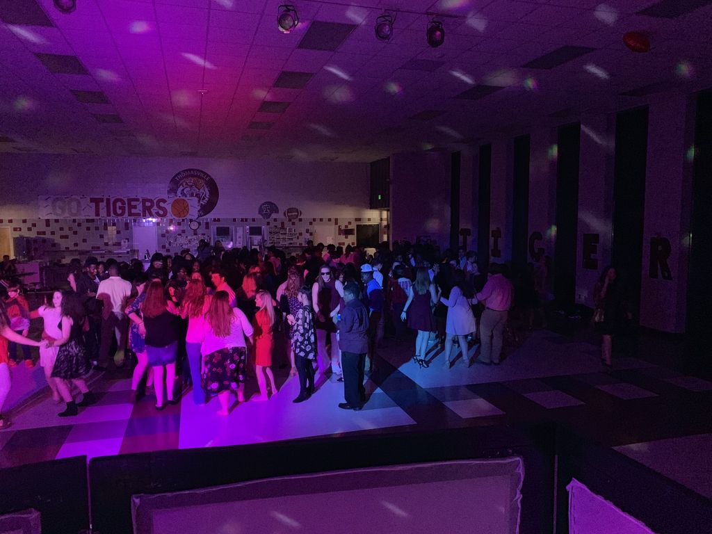 Thomasville High School Valentines Dance!!