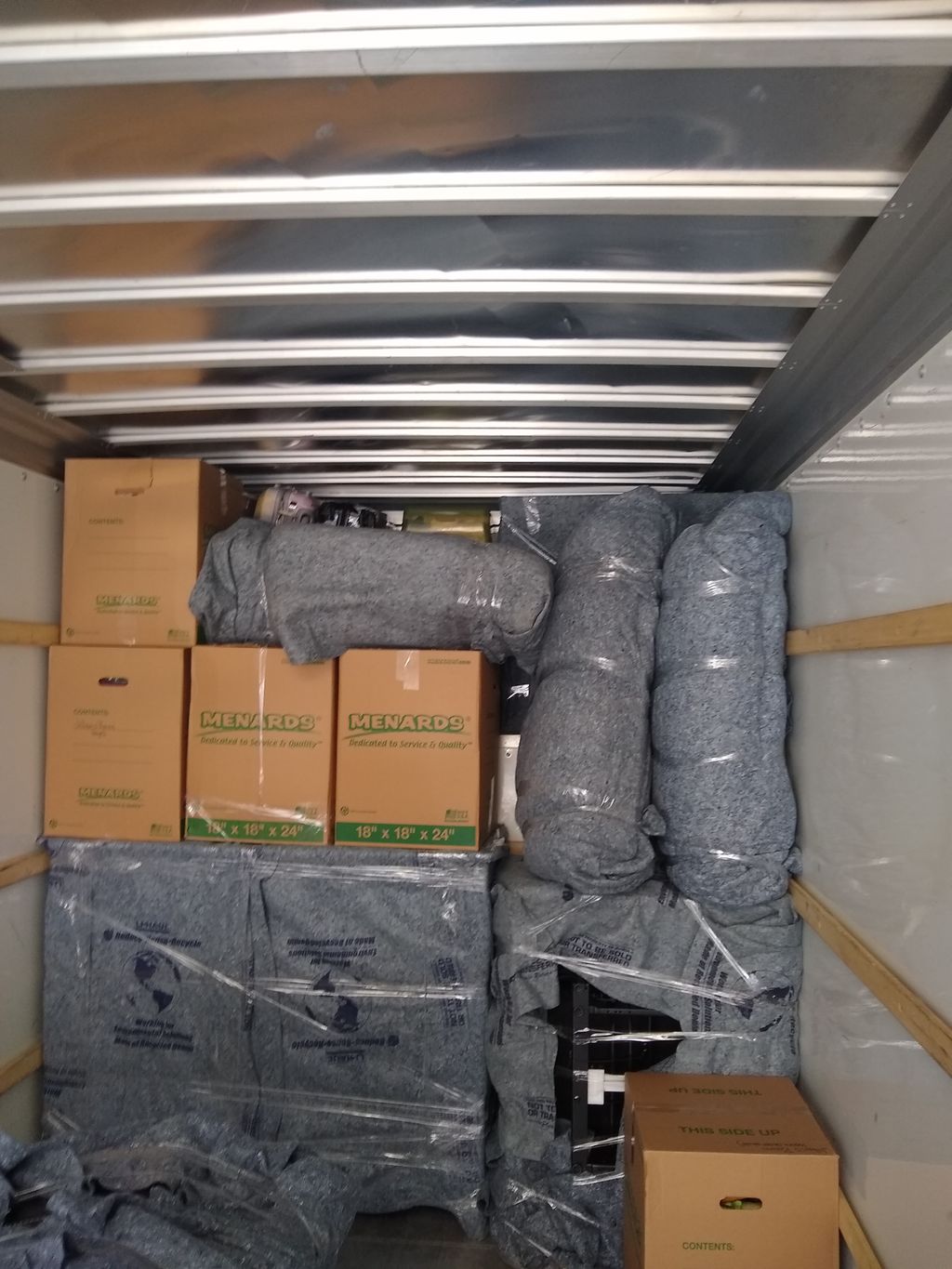 Another layer of a flat wall in the truck. 