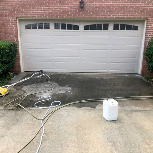 Driveway cleaned 
