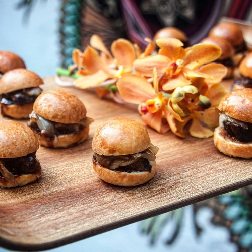 Mini Beef Sliders with white cheddar 
