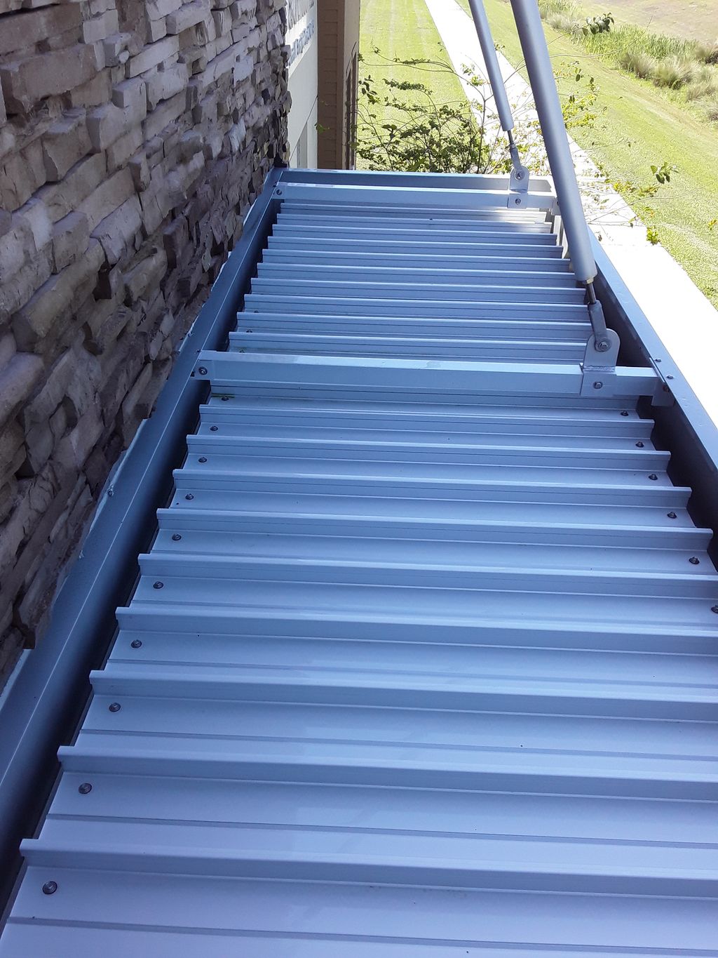 awning cleaning in Lithia Springs 