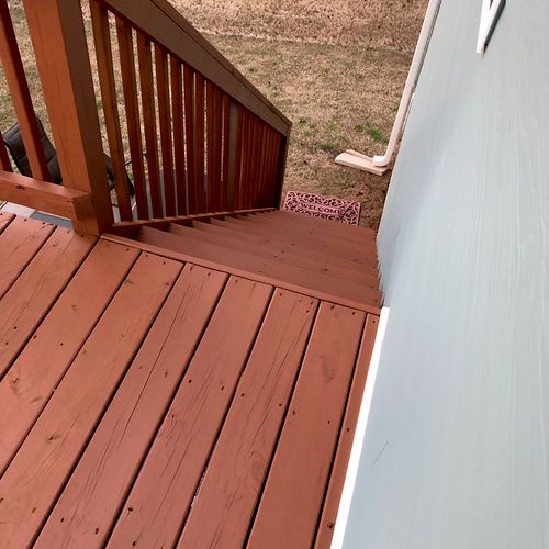 I used them to stain my deck and I’m very pleased 
