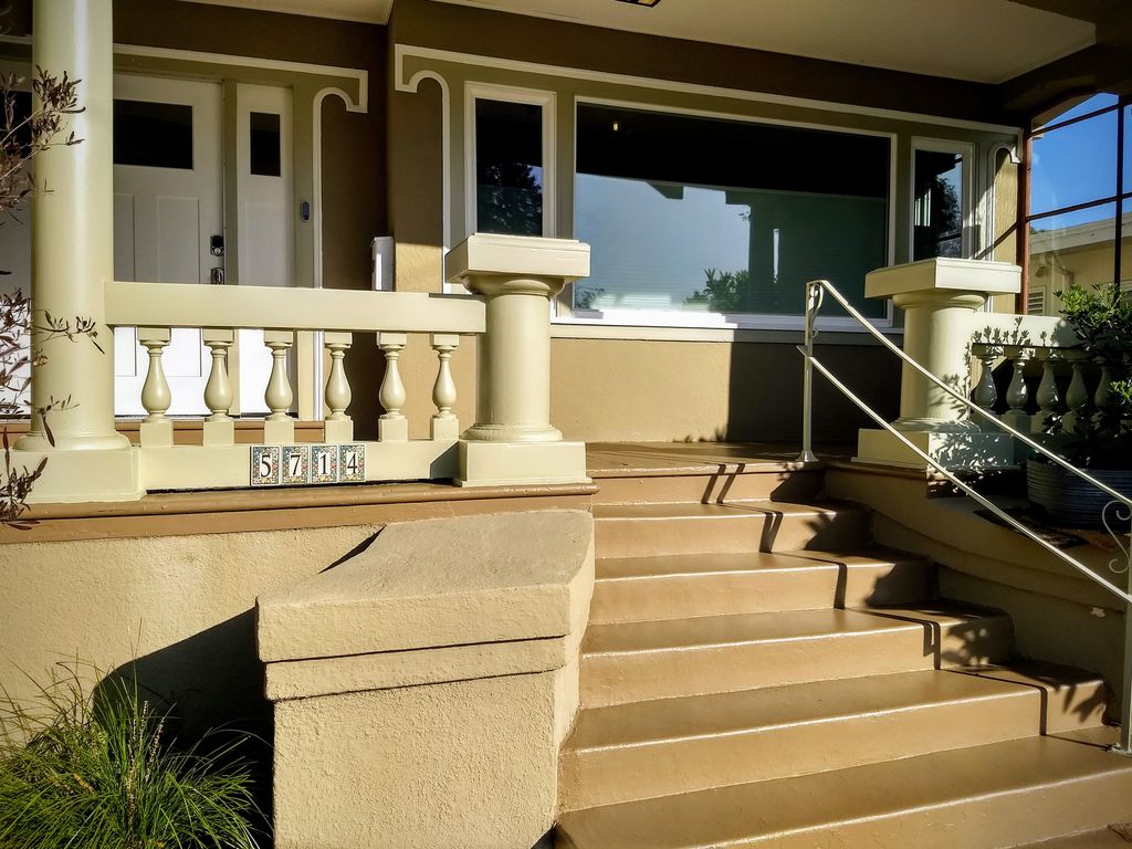 Repainting the steps and trim totally changed the 