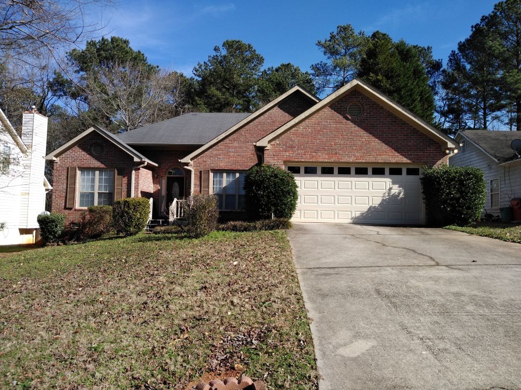3 Bed 2 Bath Brick Ranch