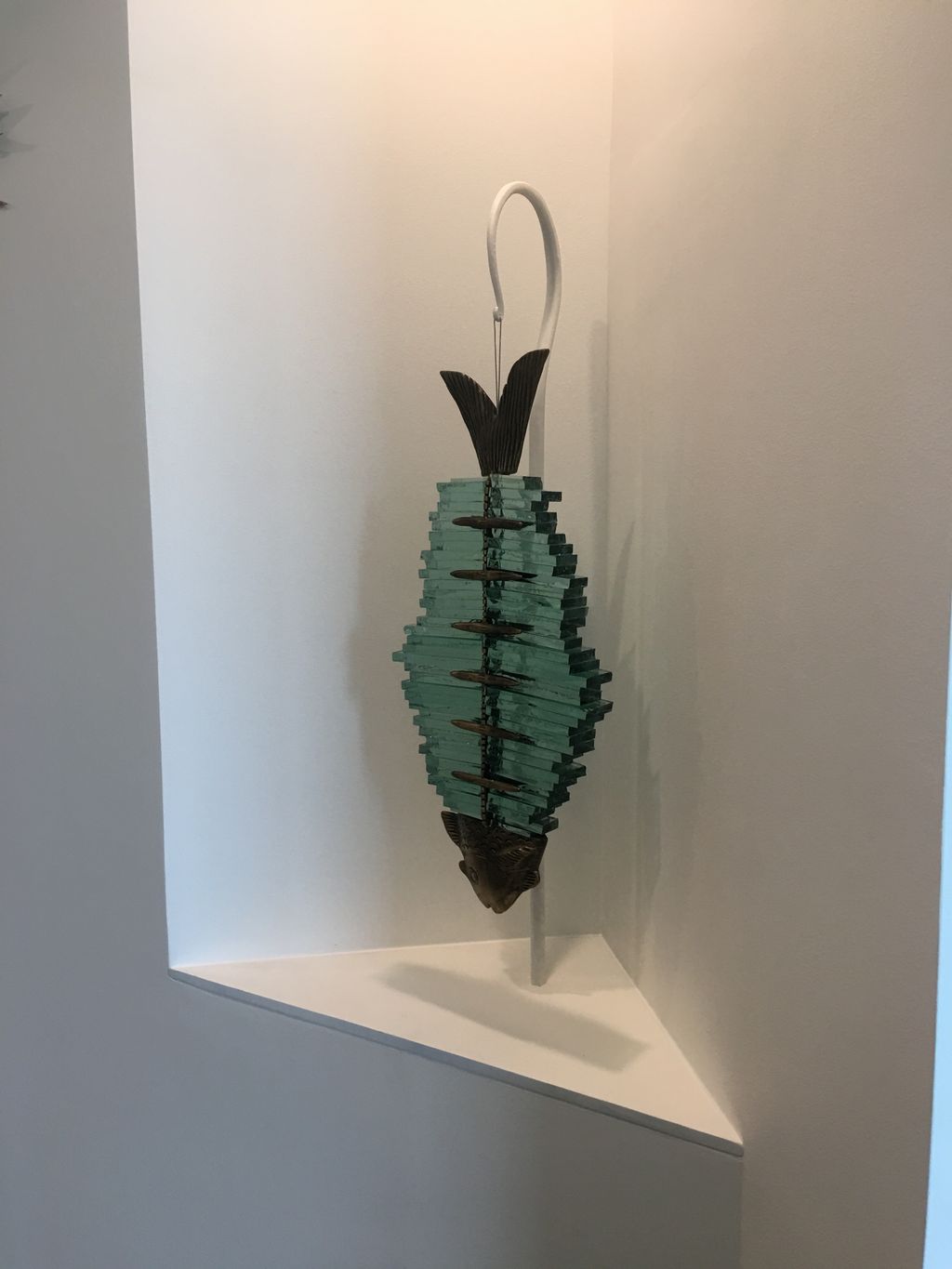 Steel nook hook for art piece display