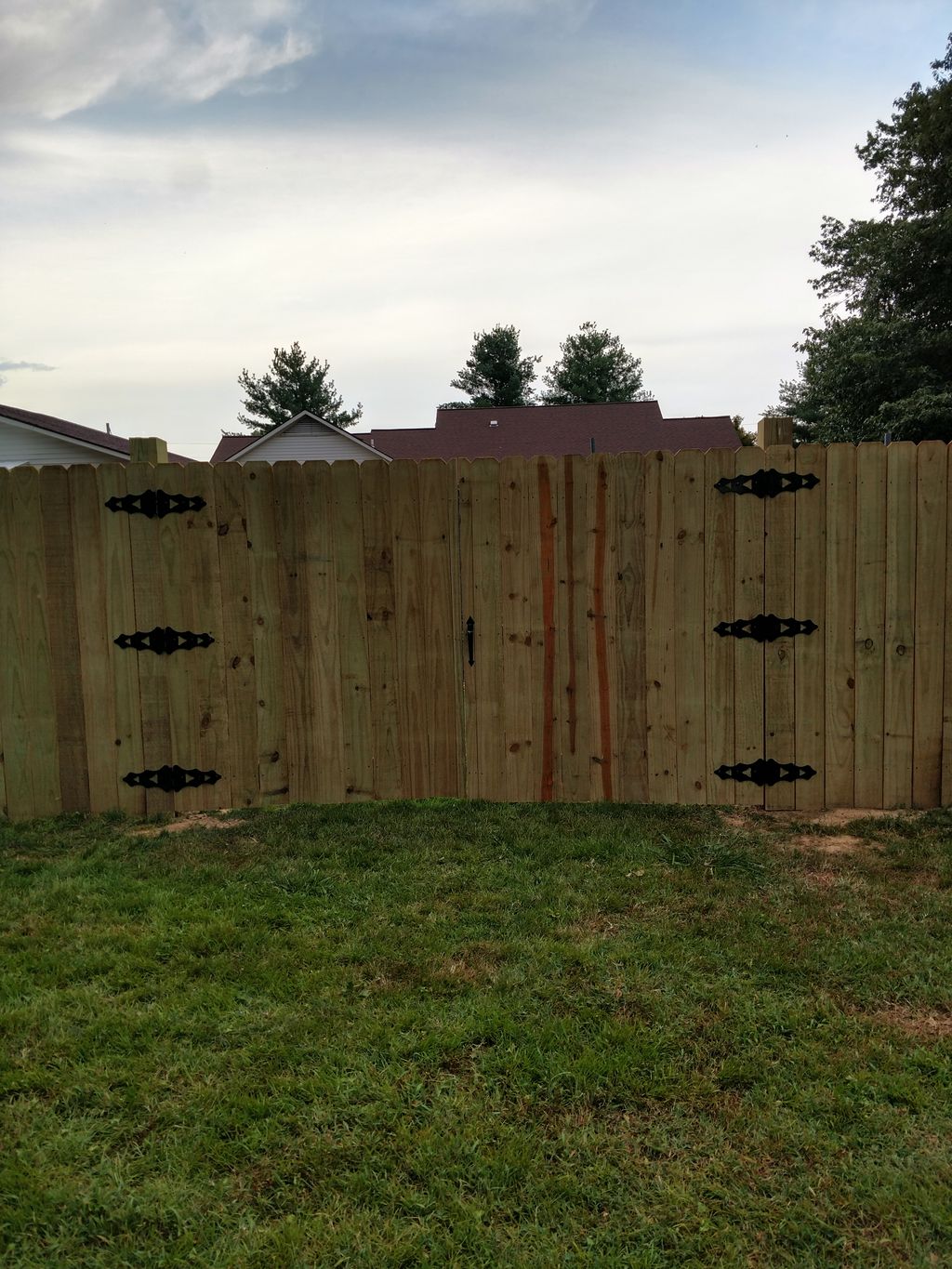 10 ft. wide gate