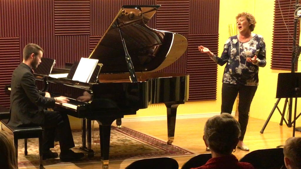 Singing Kurt Weill