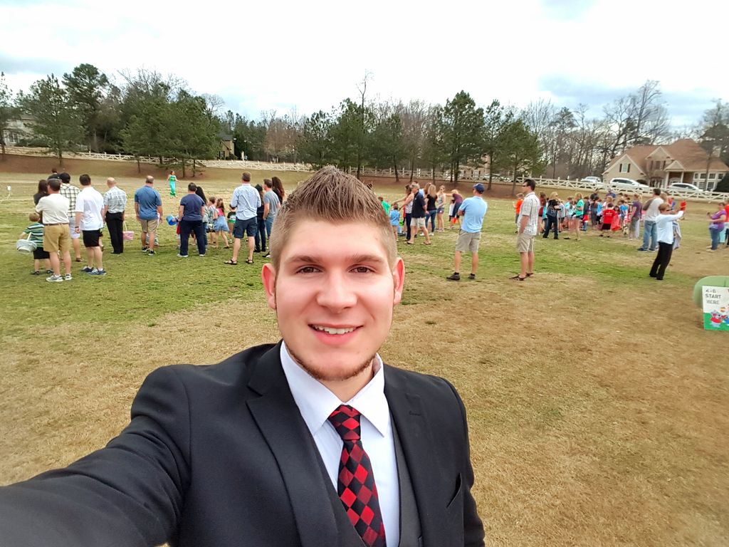 Strolling Magic for the Cumming Golf Club Communit