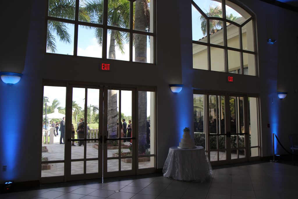Wedding Cake with Uplight Accent