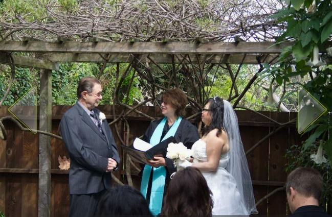 Winter Wedding in the garden