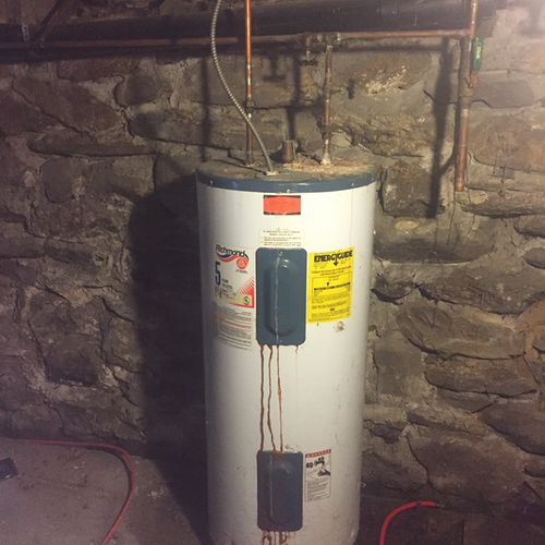 Before leaking 40gallon electric water heater