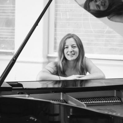 Avatar for Fun Piano Lessons - Tess Fagan