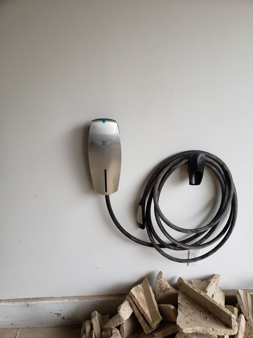 Installation of Tesla charger