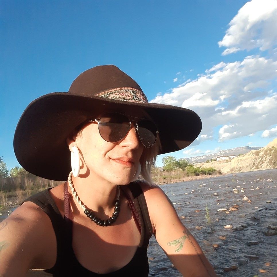 🌻 Happy To Help 🌻