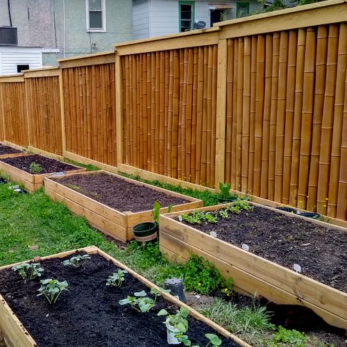 Custom Bamboo Privacy Fence with Terraced Raised V