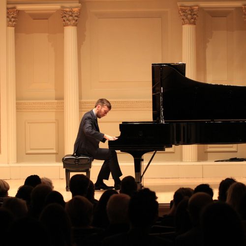 Jonathan plays in Carnegie Hall