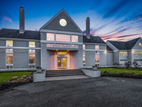 My favorite home I service.  ♥️ gorgeous.