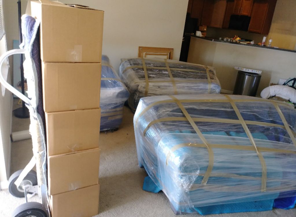 Photo of Eagle Eye Movers - Naples, FL