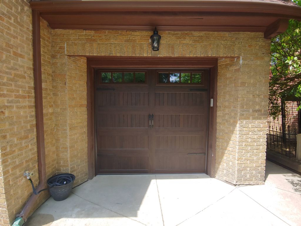 stamped carriage with walnut accents with standard