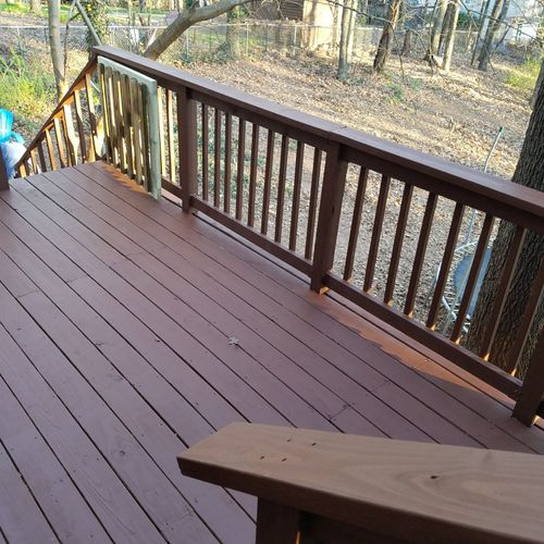 Deck Staining and Sealing