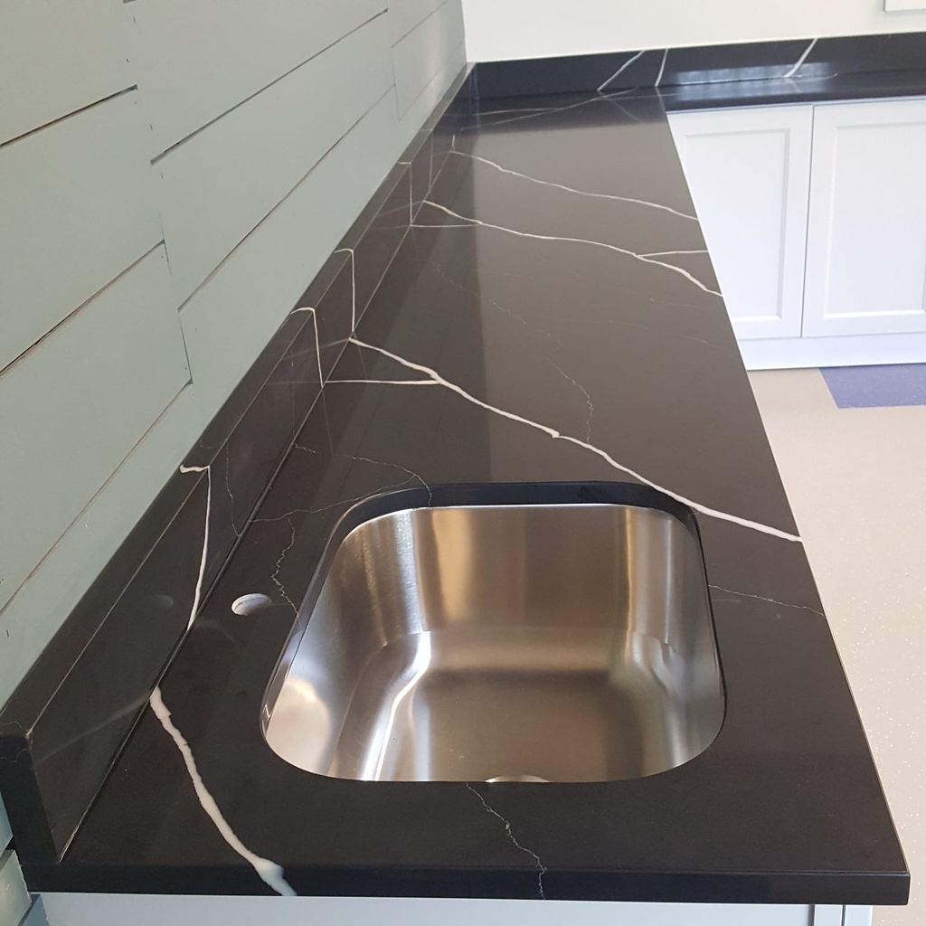 Marquina Midnight Quartz