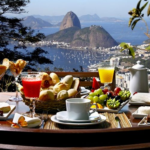 Breakfast in Rio